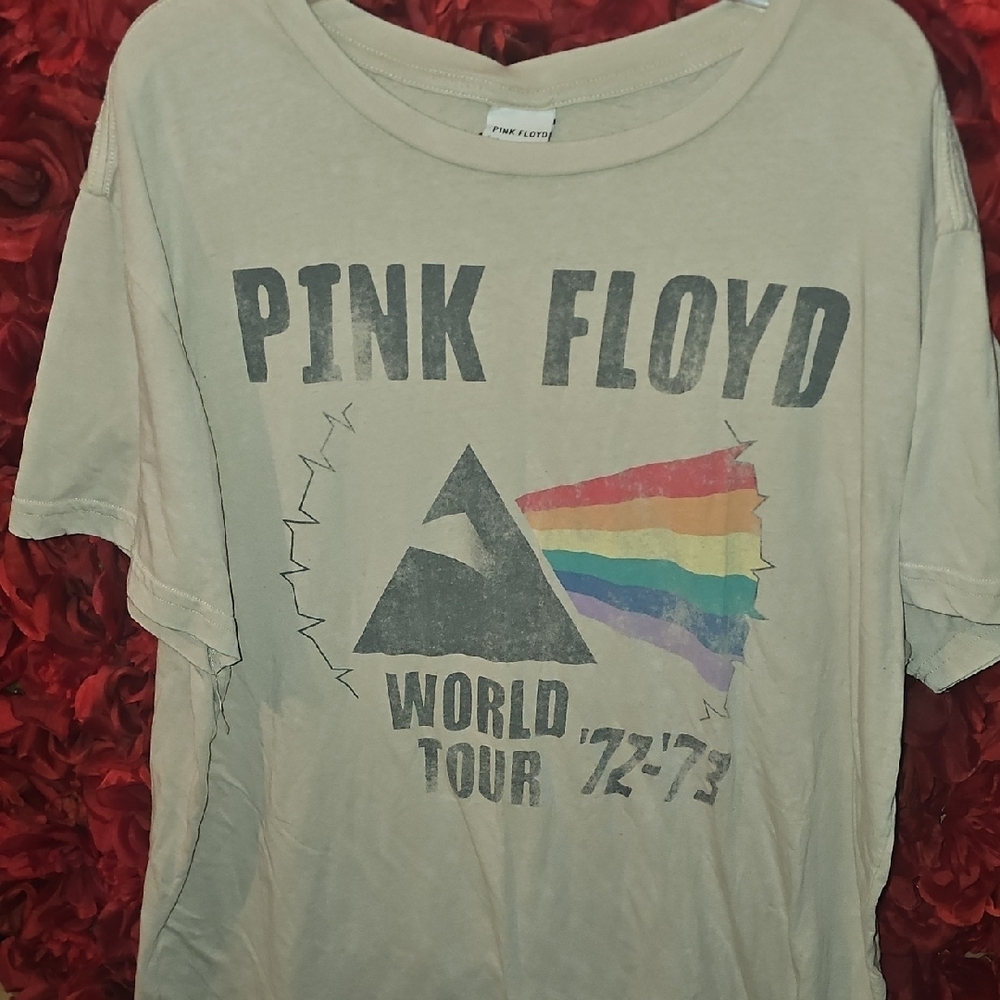 Pink Floyd World Tour '72-'73 Tan Shirt With Concert Dates On Back Size XXLarge